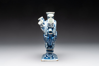A blue and white Dutch Delft heart-shaped tulip vase, early 18th C.