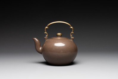 Three Chinese Thai market polished Yixing stoneware teapots with brass mounts, 19th C.