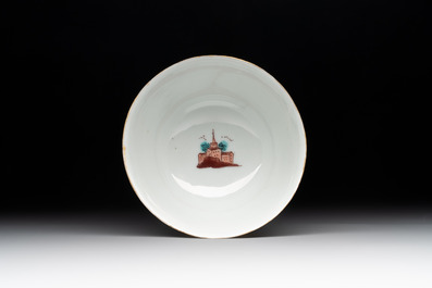 A rare Chinese Dutch decorated 'The miracle of Zaandam' plate and a cup, Qianlong