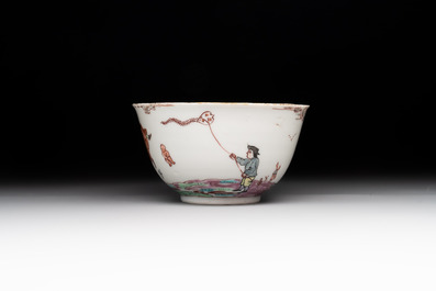 A rare Chinese Dutch decorated 'The miracle of Zaandam' plate and a cup, Qianlong