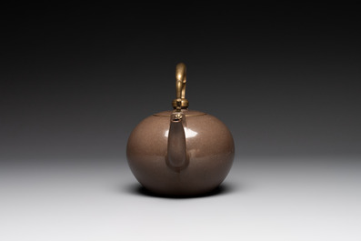 Three Chinese Thai market polished Yixing stoneware teapots with brass mounts, 19th C.