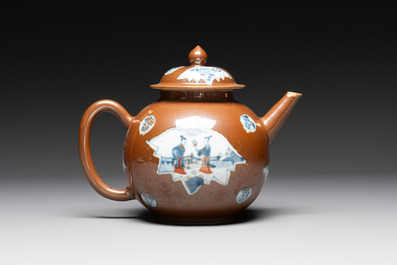 A large Chinese Imari-style capucin-brown-ground teapot and cover, Qianlong