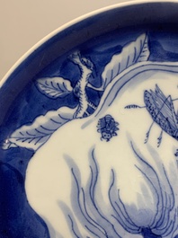 A Chinese blue and white 'Buddha's hand' plate, 18/19th C.