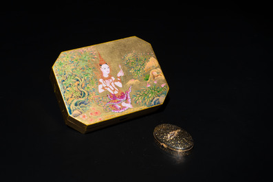 A fine Thai gilt silver box and cover, 20th C.