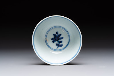 Four Chinese blue and white bowls, two cups and a plate, Ming