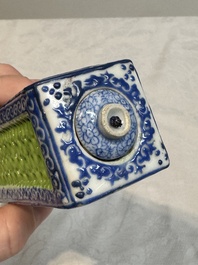 A Chinese blue- and green-enamelled reticulated incense stick holder, 19th C.