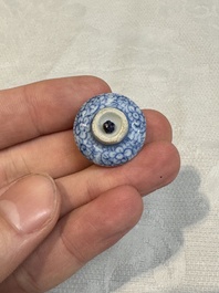 A Chinese blue- and green-enamelled reticulated incense stick holder, 19th C.
