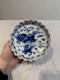 A Chinese Thai market 'Buddhist lions' vessel and an offering tazza, 19th C.