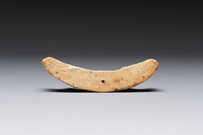 Six Chinese porcelain and glass brush rests, 19/20th C.