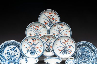 17 Chinese blue, white and Imari-style white wares, Kangxi/Yongzheng