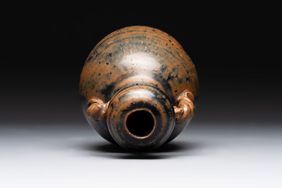 A Chinese brown-glazed vase and a black-glazed jar, Song/Ming