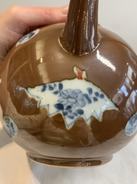 A large Chinese Imari-style capucin-brown-ground teapot and cover, Qianlong