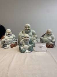 Four Chinese famille rose Milefo Buddhas, Wan Tongshun 萬同順 mark, 20th C.