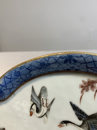 A Chinese famille rose flower-shaped '18 geese' tray, mid-19th C.