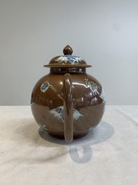 A large Chinese Imari-style capucin-brown-ground teapot and cover, Qianlong