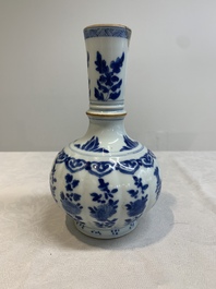 A pair of Chinese blue and white hookah bases with floral design, Kangxi