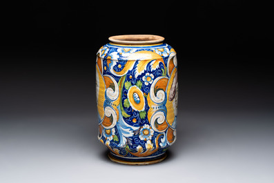 A very large and fine Italian maiolica albarello with two male portrait busts, workshop of Maestro Domenico, Venice, ca. 1540-1550
