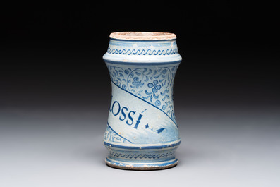 A blue and white Antwerp maiolica 'a foglie' albarello, mid 16th C.