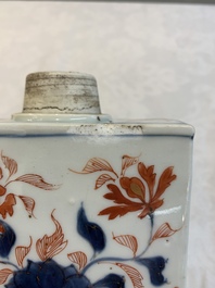 A Chinese verte-Imari tea caddy with the arms of Sampaio e Melo for the Portuguese market, Kangxi