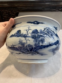 A Chinese blue and white 'river landscape' censer, 18th C.