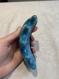 A Chinese turquoise-glazed brush rest and a Fahau vase, 18/19th C.