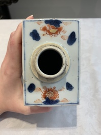 A Chinese verte-Imari tea caddy with the arms of Sampaio e Melo for the Portuguese market, Kangxi