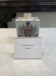 A Chinese verte-Imari tea caddy with the arms of Sampaio e Melo for the Portuguese market, Kangxi