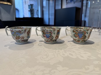 14 Chinese Canton famille rose 'Wu Shuang Pu-style' cups and saucers, 19th C.