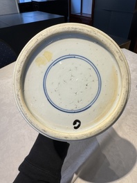 A pair of Chinese blue and white 'gu' vases with floral design, Kangxi