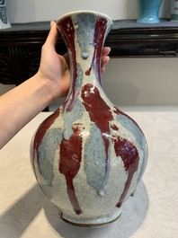 A Chinese flamb&eacute;-glazed ge-type-ground bottle vase, 19th C.