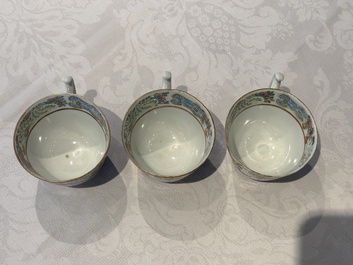 14 Chinese Canton famille rose 'Wu Shuang Pu-style' cups and saucers, 19th C.