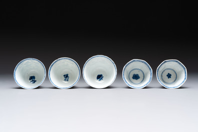 16 Chinese blue and white wares, Ming/Qing
