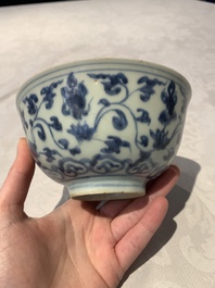 Four Chinese blue and white bowls, two cups and a plate, Ming