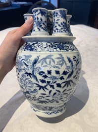 A rare Chinese blue and white crocus-shaped vase with birds among flowers, Kangxi mark, 19th C.