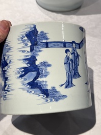 A large Chinese blue and white 'Li Jing Qu Qi 李靖娶妻' brush pot, 19th C.