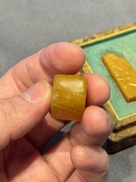 Five small Chinese tianhuang seals with a box, Eryue Xuan 二樂軒, Xinyu 心畬, Fu Ru 溥儒, Jiu Wangsun 舊王孫 and Luoshi Huiguan 羅室會館 mark, 19/20th C.