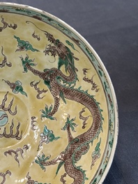 A pair of Chinese famille noire 'dragon' bowls, Wanli mark, 19th C.