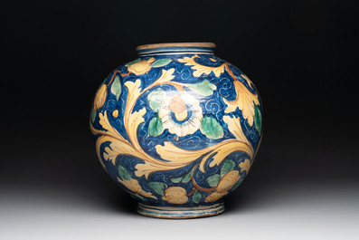A large polychrome Italian maiolica jar, Caltagirone, 19th C.