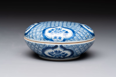 A Chinese blue and white box and cover with floral design, artemisia leaf mark, Kangxi