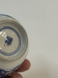 16 Chinese blue and white wares, Ming/Qing