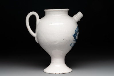 A blue and white Dutch Delft wet drug or syrup jar inscribed 'S. DE MENTHA', early 18th C.
