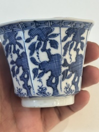16 Chinese blue and white wares, Ming/Qing