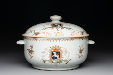 A Chinese famille rose armorial tureen and cover with the arms of van Beeftingh for the Dutch market, Qianlong