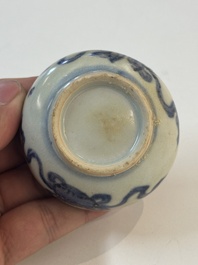 16 Chinese blue and white wares, Ming/Qing