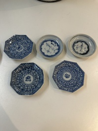 16 Chinese blue and white wares, Ming/Qing