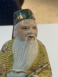 Four Chinese famille rose figures, Ge Yi Tai 戈益泰 mark, 19/20th C.