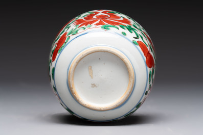 A Chinese famille verte hanging chopstick holder, a gilt bronze-mounted Imari-verte square flask and a wucai bowl, Kangxi and later