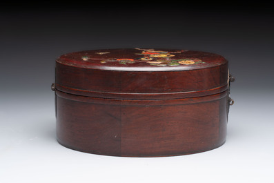 A Chinese hardstone and mother-of-pearl embellished huangli box, 19th C.
