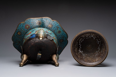 A large Chinese cloisonn&eacute; tripod censer and cover, 19th C.
