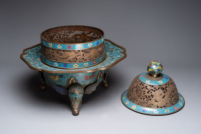 A large Chinese cloisonn&eacute; tripod censer and cover, 19th C.